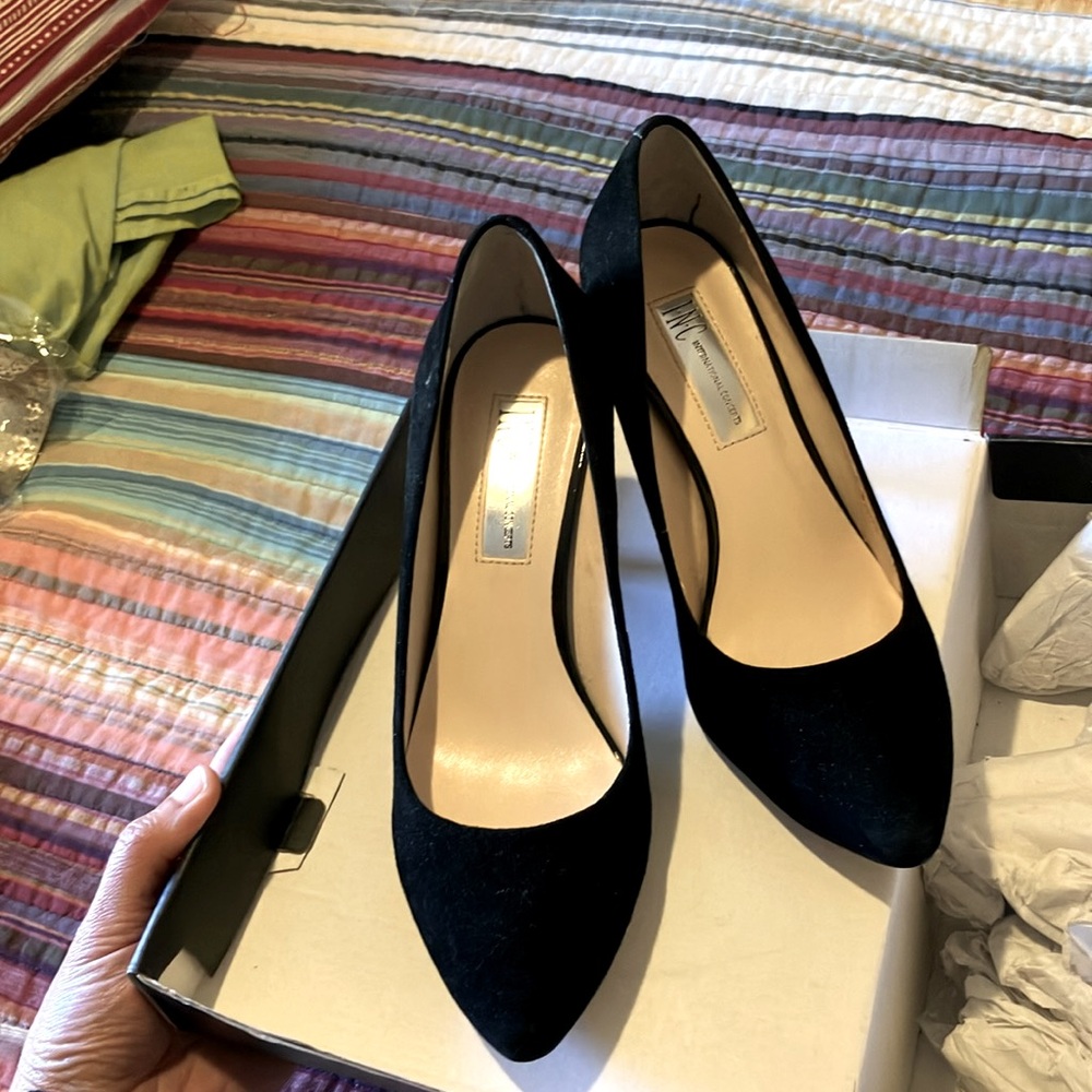 INC Zitah Black Suede Pump 7 M